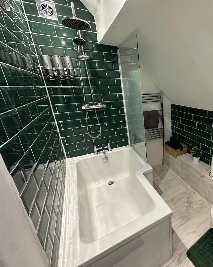 Charming 3-Bed Home Minutes From City Centre Nottingham Exterior foto