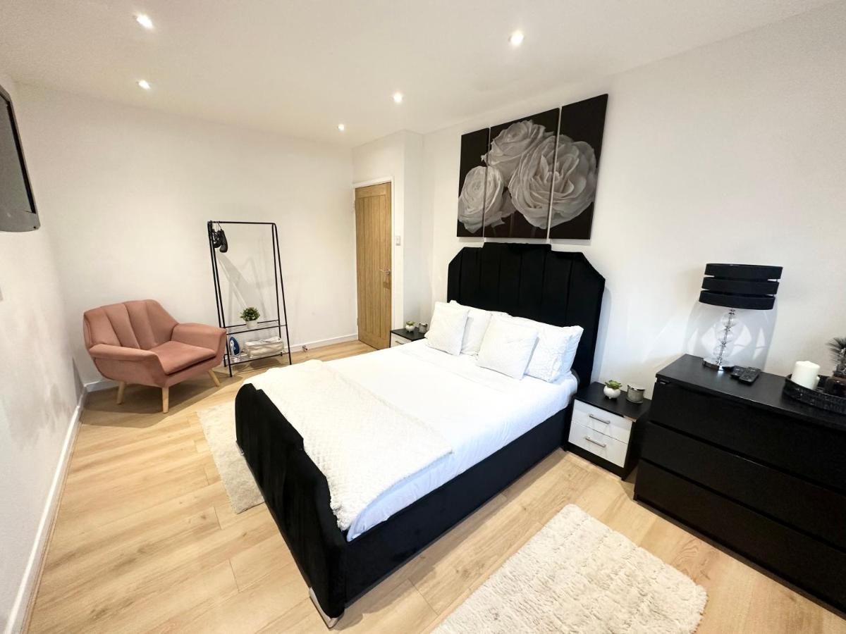 Charming 3-Bed Home Minutes From City Centre Nottingham Exterior foto